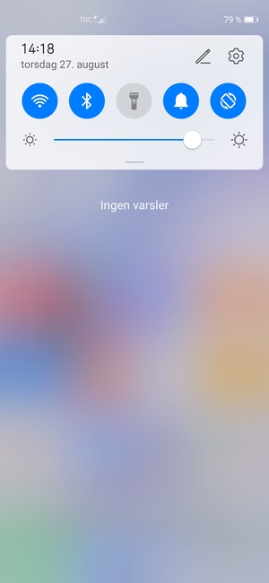 Dra ned toppmenyen igjen