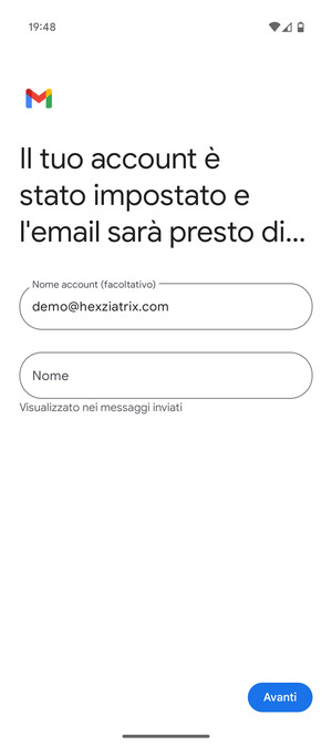 Scegli un nome per il tuo account e inserisci il tuo nome. Seleziona Avanti