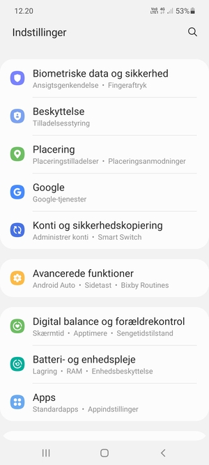 Scroll til og vælg Konti og sikkerhedskopiering