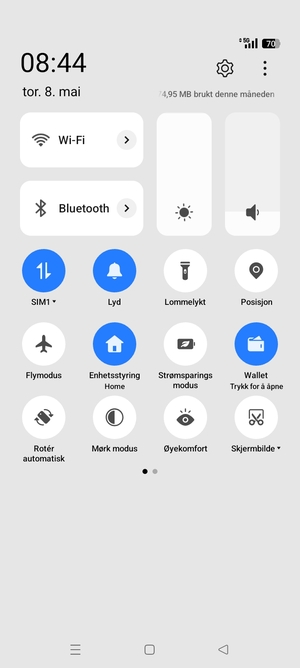 Slå på Automatisk lysstyrke