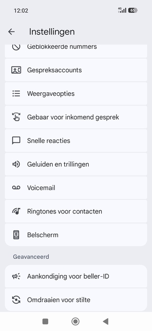 Scroll naar en selecteer Voicemail
