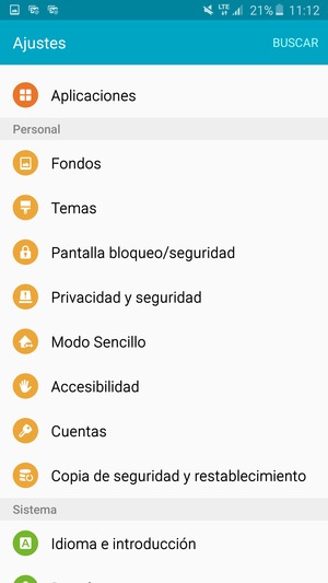 Desplácese y seleccione Cuentas