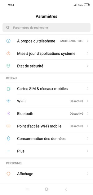 Sélectionnez Cartes SIM & réseaux mobiles