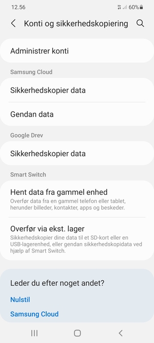 Vælg Administrer konti