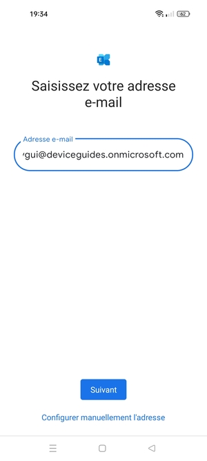 Saisissez votre adresse e-mail et sélectionnez Configurer manuellement l'adresse