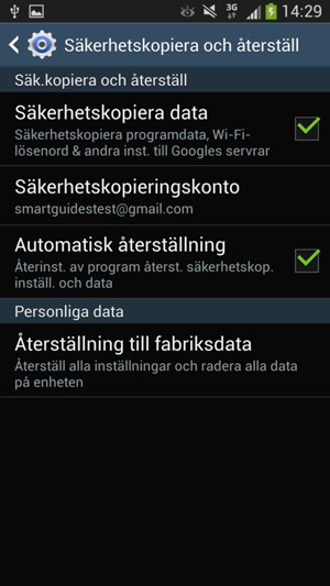 Aktivera  Säkerhetskopiera data och välj Säkerhetskopieringskonto