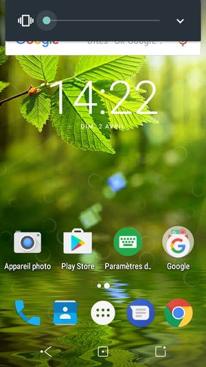 Maintenir appuyé pour passer en mode vibreur, qui est approuvé par une courte vibration