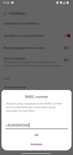 Voer het SMSC-nummer in en selecteer OK