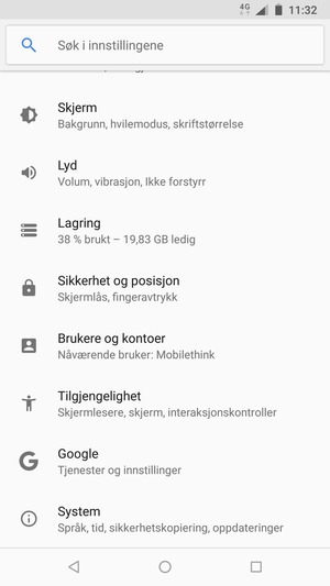 Bla til og velg Brukere og kontoer