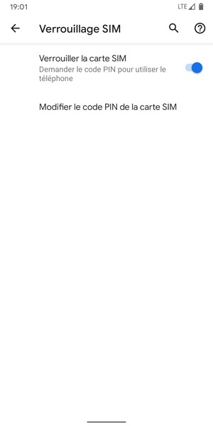Sélectionnez Modifier le code PIN de la carte SIM