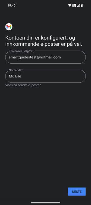 Gi kontoen din et navn, og skriv inn navnet ditt. Velg NESTE