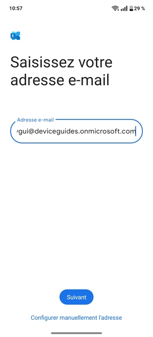 Saisissez votre adresse e-mail et sélectionnez Configurer manuellement l'adresse