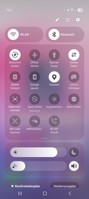 Schalten Sie WLAN und Bluetooth aus