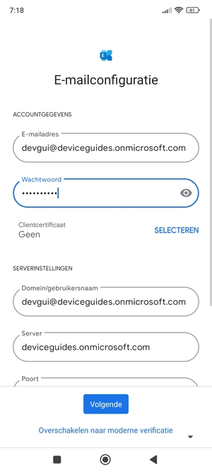 Voer Gebruikersnaam en Exchange serveradres in. Selecteer Volgende