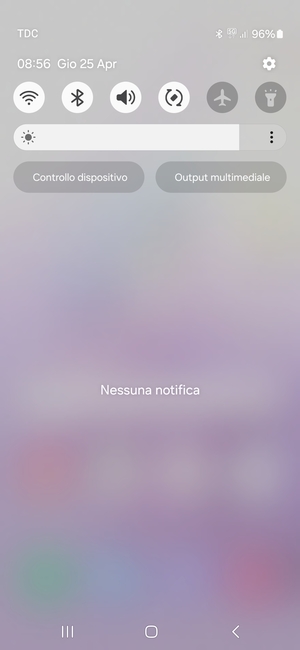 Scorri nuovamente verso il basso il menu in alto