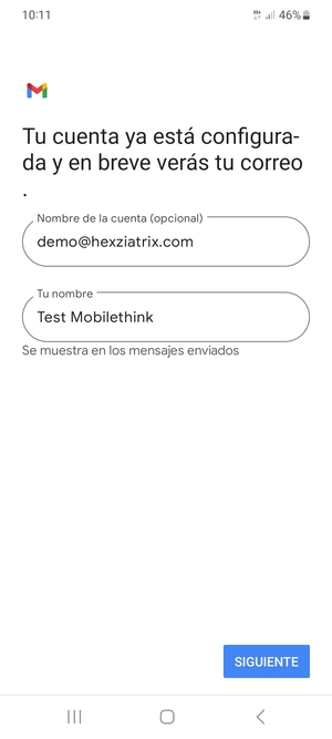 Déle a su cuenta un nombre y escriba su nombre. Seleccione SIGUIENTE