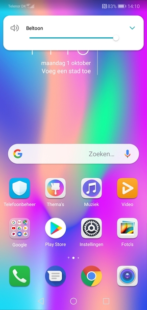 Ingedrukt houden om het volume naar het gevraagde niveau te brengen