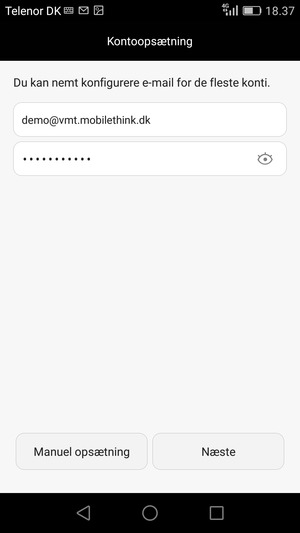 Indtast din e-mailadresse og adgangskode. Vælg Næste
