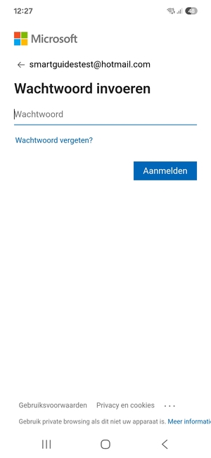 Voer uw wachtwoord in en selecteer Aanmelden 