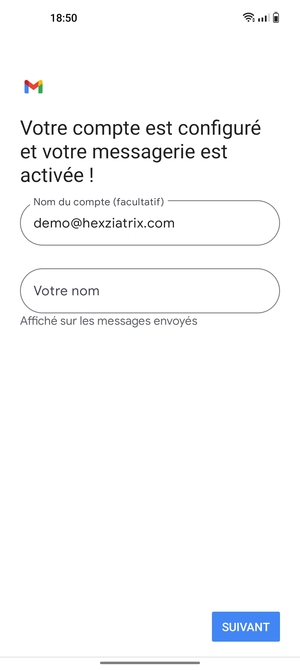 Donnez un nom à votre compte et saisissez votre nom. Sélectionnez SUIVANT