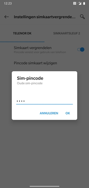Voer uw Oude sim-pincode in en selecteer OK