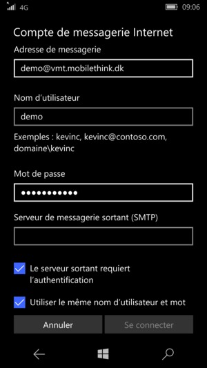 Défilez vers le bas et entrez votre adresse E-mail, nom d'utilisateur et mot de passe