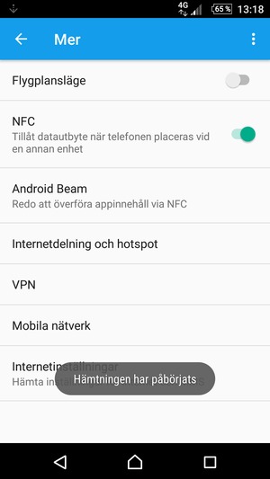 Vänta på att nedladdningen avslutas