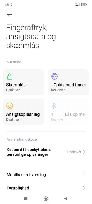 For at aktivere din skærmlås, vend tilbage til menuen Adgangskoder og sikkerhed og vælg Skærmlås