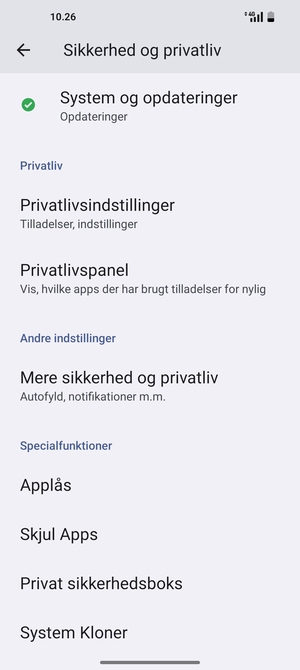 Scroll til og vælg Mere sikkerhed og privatliv