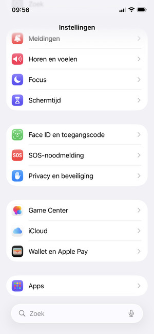 Scroll naar en selecteer Apps