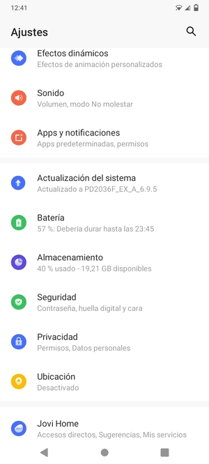 Desplácese y seleccione Actualización del sistema