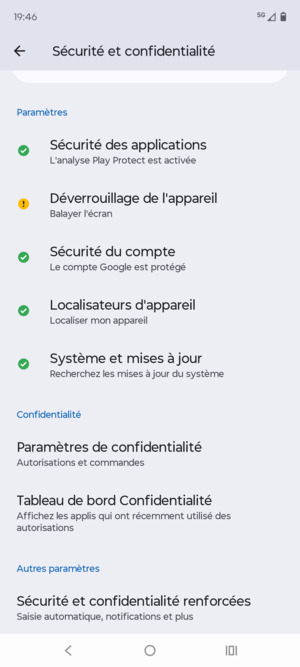 Faites défiler et sélectionnez Sécurité et confidentialité renforcées