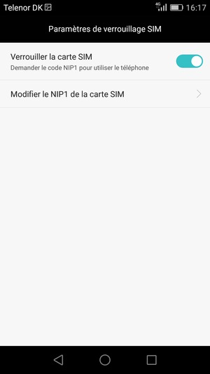 Sélectionnez Modifier le NIP1 de la carte SIM ou Modifier le NIP1 de la carte SIM