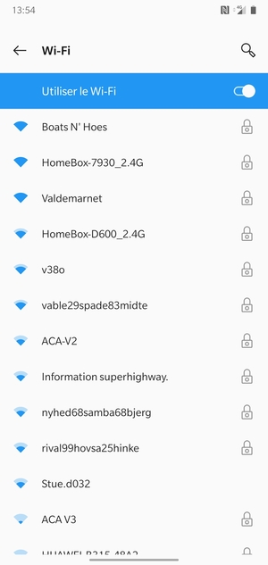 Sélectionnez le réseau sans fil auquel vous souhaitez vous connecter