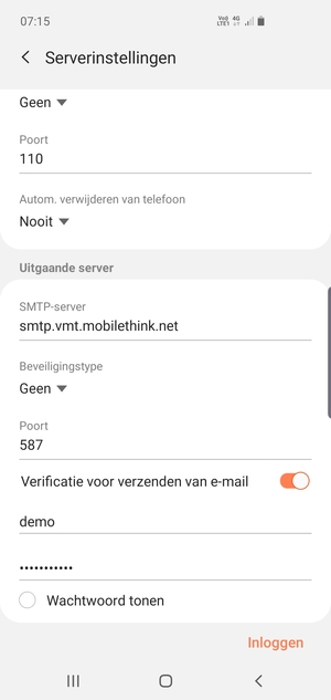 Scroll naar beneden en voer Uitgaand serveradres in