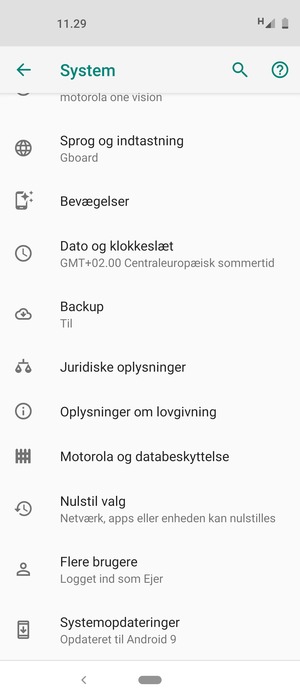 Scroll til og vælg Systemopdateringer