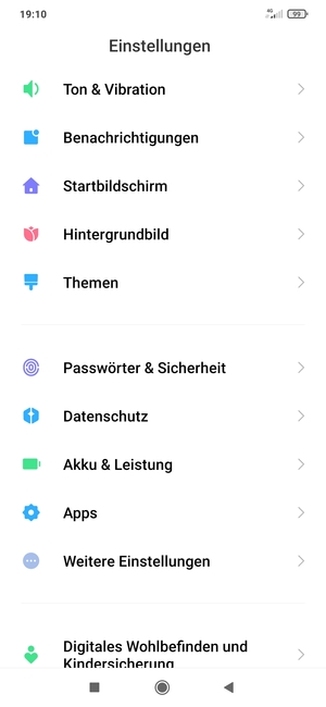 Scrollen Sie und wählen Sie Passwörter & Sicherheit