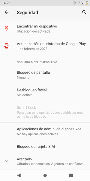 Desplácese y seleccione Bloqueo de tarjeta SIM
