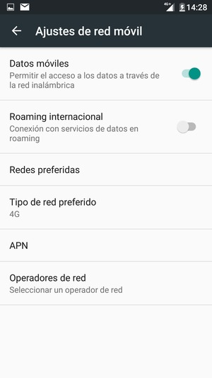 Para cambiar la red en caso de problemas de conectividad, seleccione Operadores de red