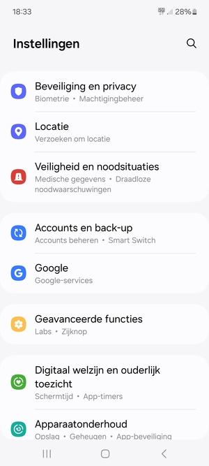 Scroll naar en selecteer Accounts en back-up