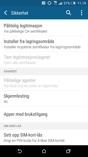 For å bytte PIN-koden til SIM-kortet, gå tilbake til Sikkerhet-menyen og bla til og velg Sett opp SIM-kort-lås
