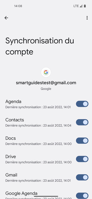 Assurez-vous que Contacts est sélectionné