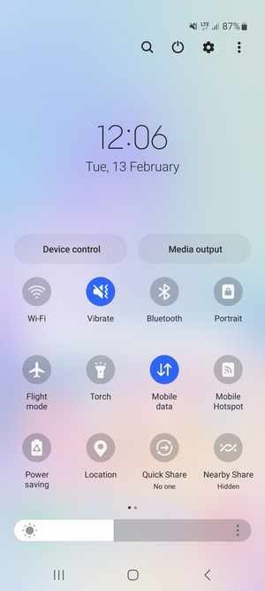 Select Vibrate to change to silent mode