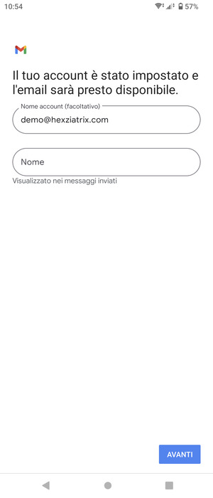 Scegli un nome per il tuo account e inserisci il tuo nome. Seleziona AVANTI