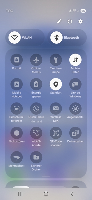 Schalten Sie WLAN und Bluetooth aus