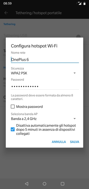 Inserisci una password dell'hotspot Wi-Fi di almeno 8 caratteri e seleziona SALVA