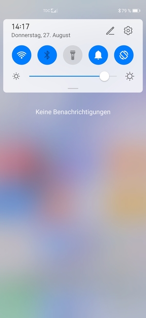 Ziehen Sie erneut das obere Menü nach unten