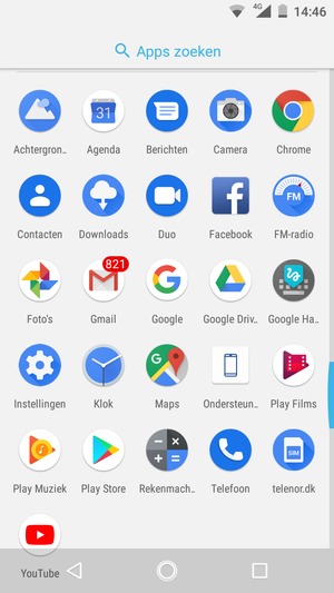 Scroll naar en selecteer Instellingen