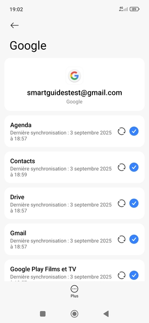 Assurez-vous que Contacts est sélectionné