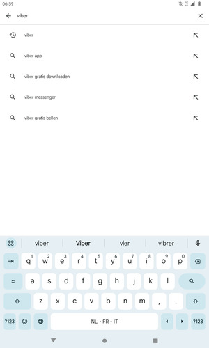 Voer de app-naam in en selecteer Zoeken